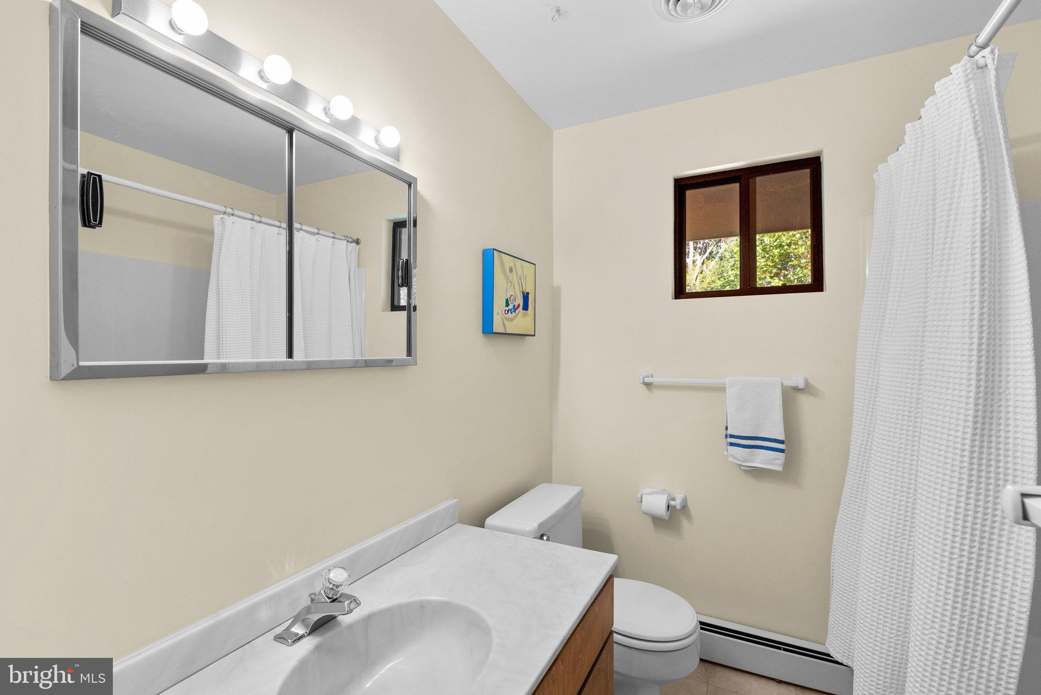 2830 Duvall Road Woodbine, MD 21797 - Photo 33 of 49 Hall Bath