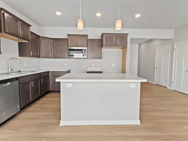 $339,900 | 1675 Reigle Drive, Unit 7, Kewaskum, WI 53040