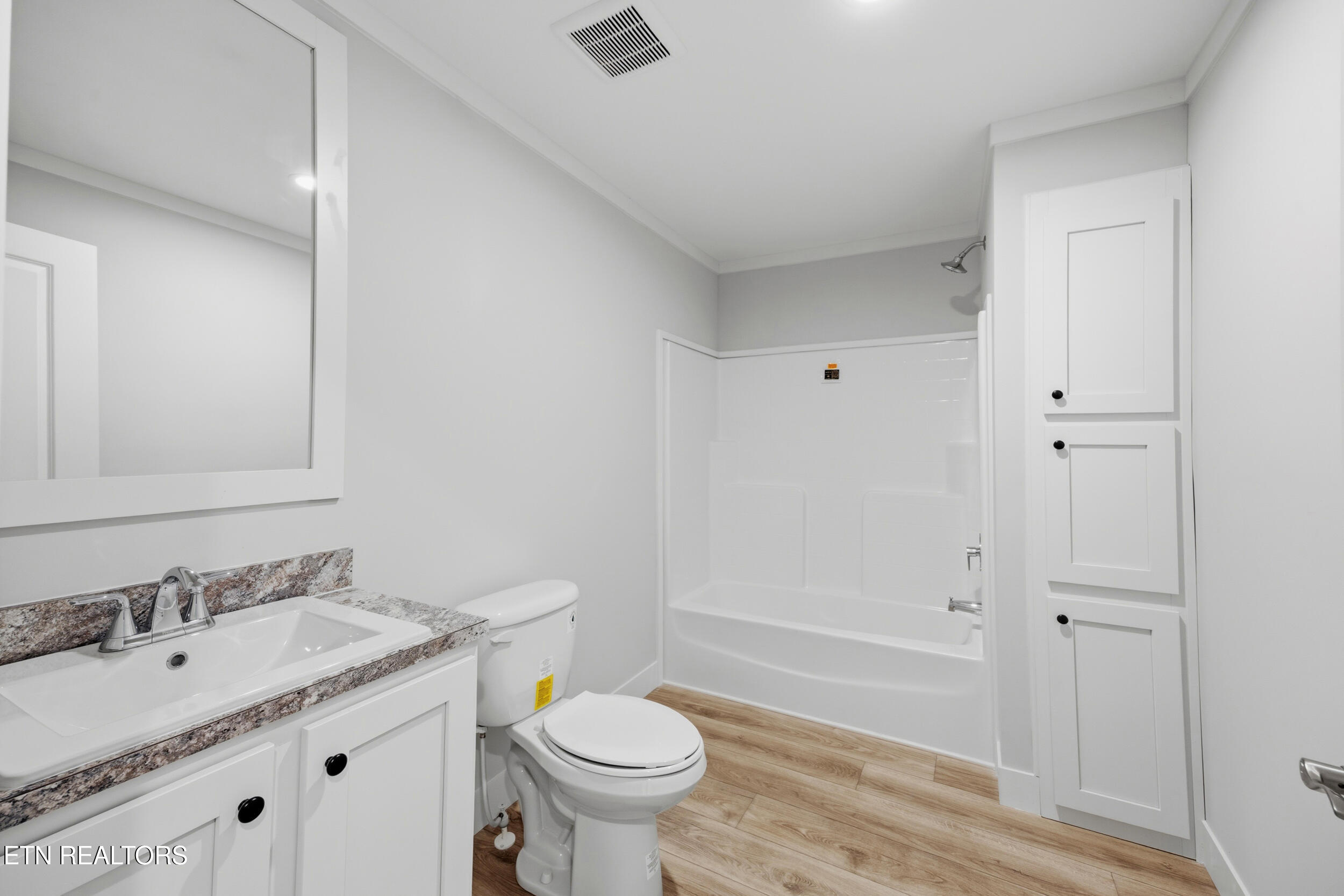 160 Copenhaver Road Lenoir City, TN 37771 - Photo 17 of 25 Bathroom-2