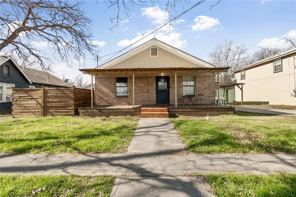 $135,000 | 512 South Nueces Street, Coleman, TX 76834