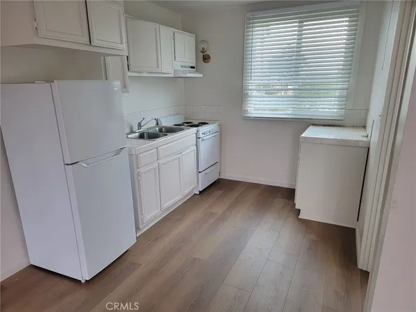 $1,975 | 617 Illinois Court, Unit 20, El Segundo, CA 90245