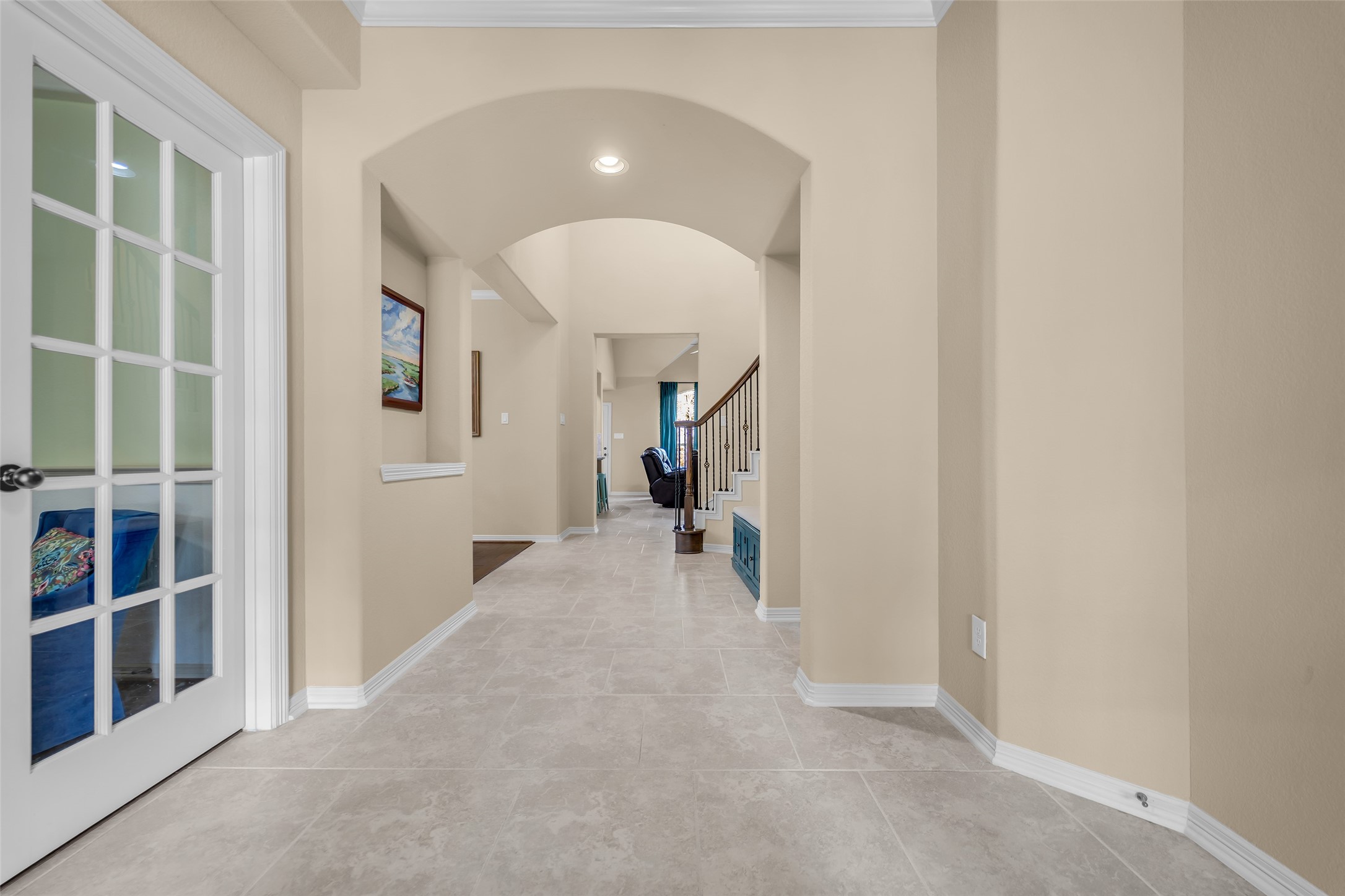 14752 Highland Ranch Drive Montgomery, TX 77316 - Photo 10 of 39 a view of a hallway with wooden floor and windows