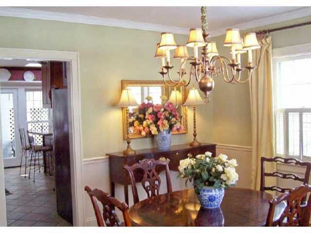 79 West Beaumont Road Columbus, OH 43214 - Photo 4 of 10
