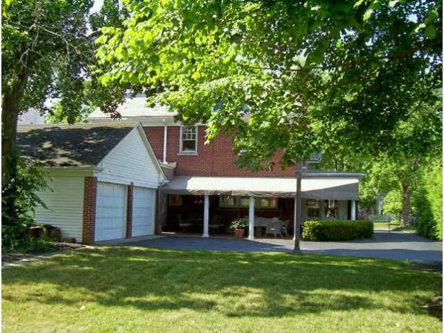 79 West Beaumont Road Columbus, OH 43214 - Photo 6 of 10