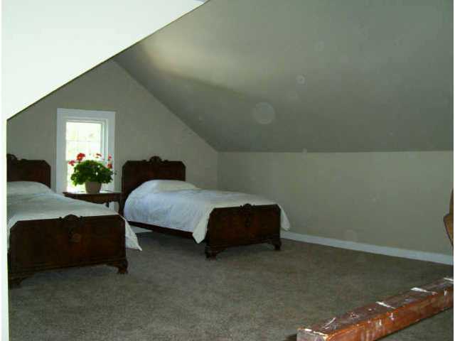 79 West Beaumont Road Columbus, OH 43214 - Photo 7 of 10
