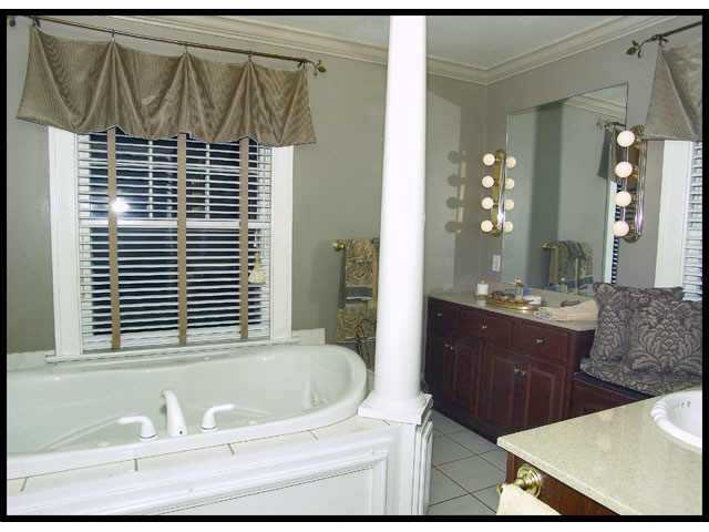 79 West Beaumont Road Columbus, OH 43214 - Photo 9 of 10