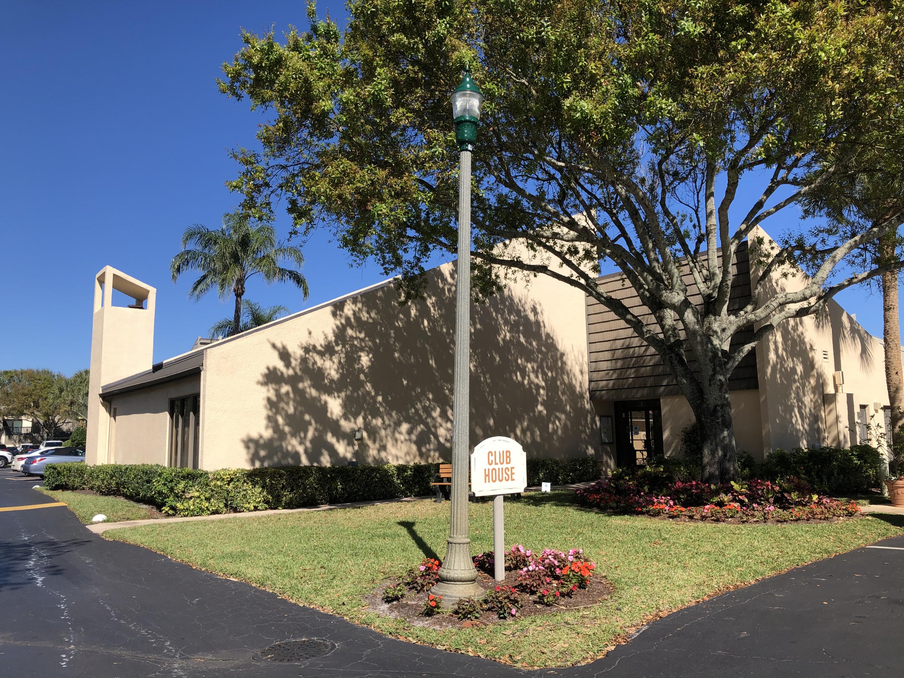 1605 Highway 1, Unit 14C Jupiter, FL 33477 - Photo 27 of 32 Club House