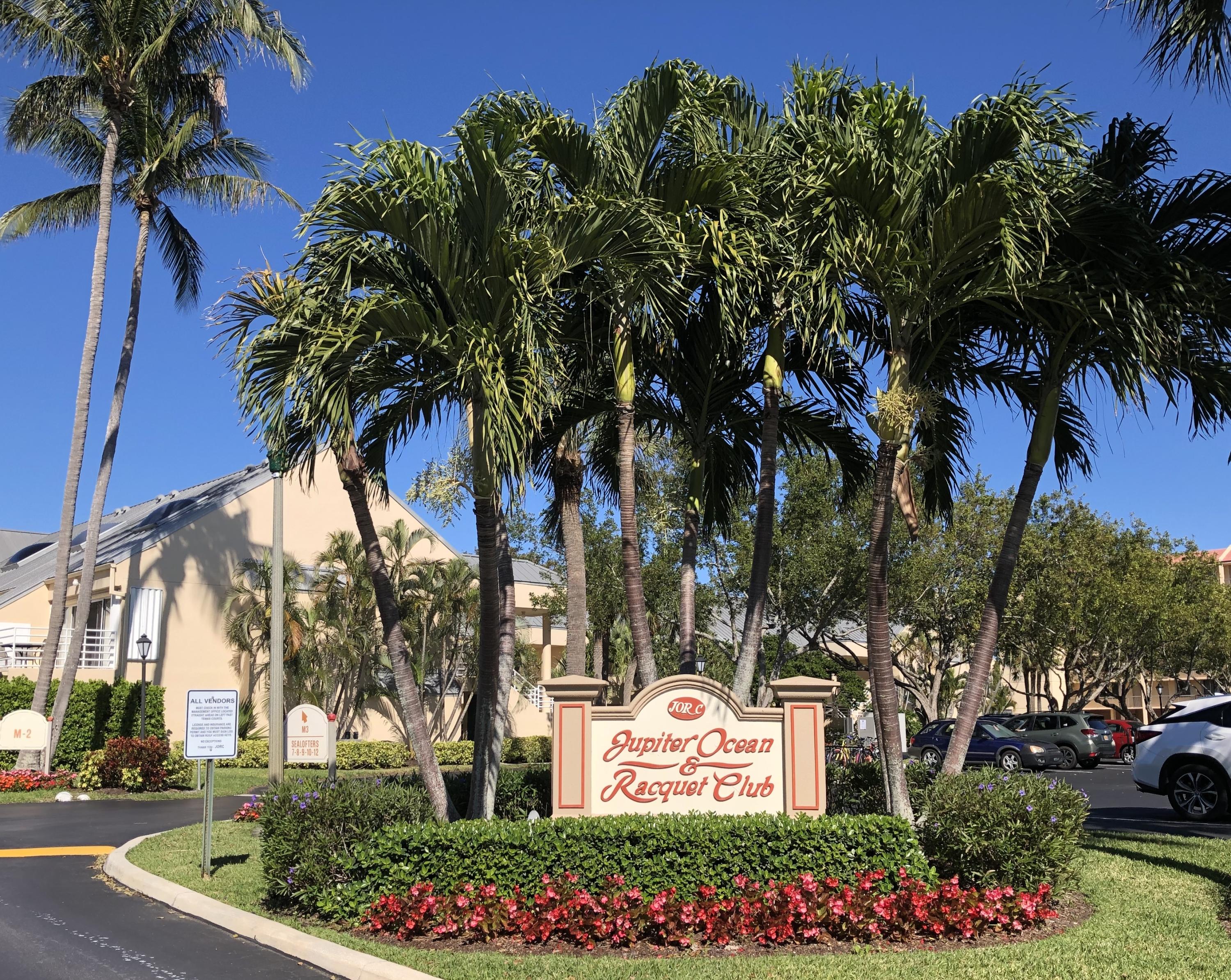 1605 Highway 1, Unit 14C Jupiter, FL 33477 - Photo 29 of 32 Entrance