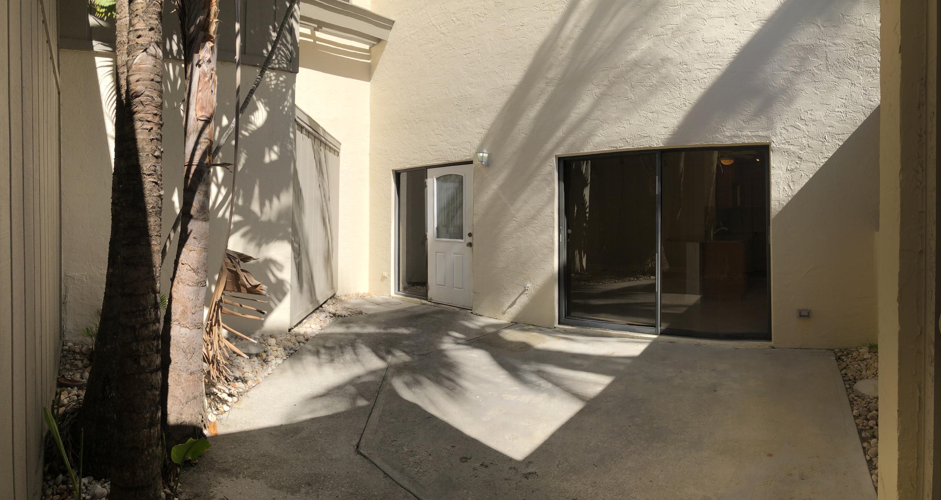 1605 Highway 1, Unit 14C Jupiter, FL 33477 - Photo 3 of 32 Patio