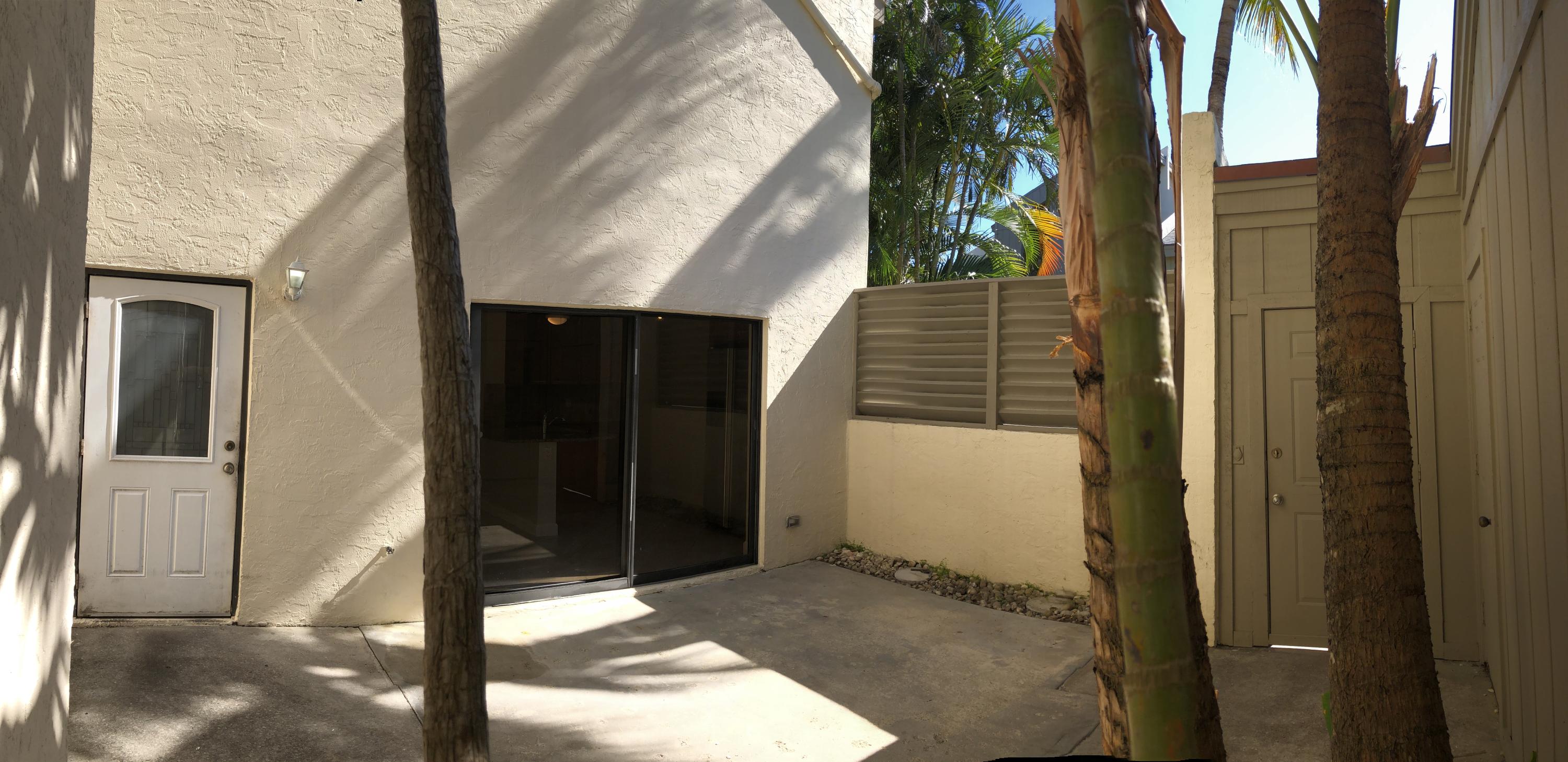1605 Highway 1, Unit 14C Jupiter, FL 33477 - Photo 6 of 32 Patio