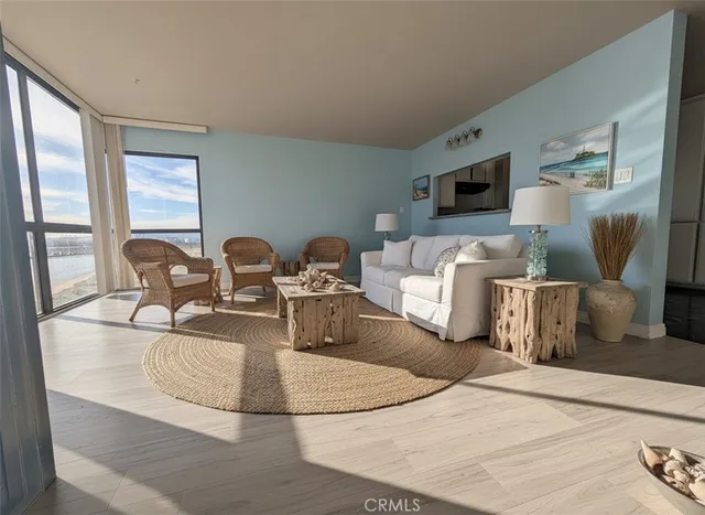 $675,000 | 1750 East Ocean Boulevard, Unit 1011, Long Beach, CA 90802