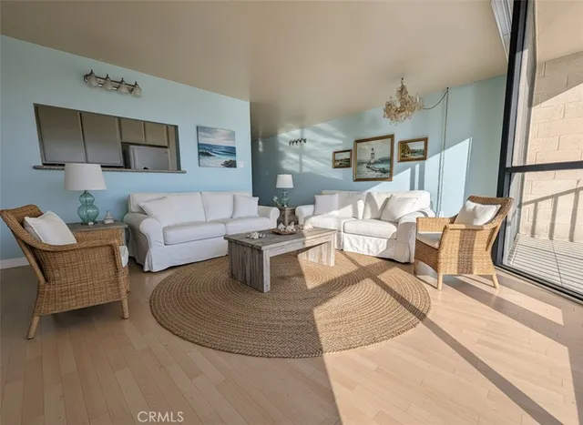 $675,000 | 1750 East Ocean Boulevard, Unit 1011, Long Beach, CA 90802