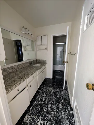 $675,000 | 1750 East Ocean Boulevard, Unit 1011, Long Beach, CA 90802