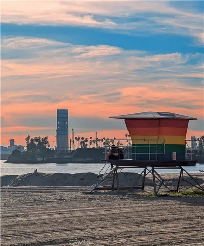 $675,000 | 1750 East Ocean Boulevard, Unit 1011, Long Beach, CA 90802