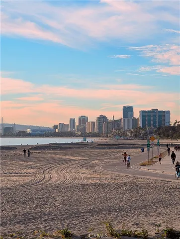 $675,000 | 1750 East Ocean Boulevard, Unit 1011, Long Beach, CA 90802