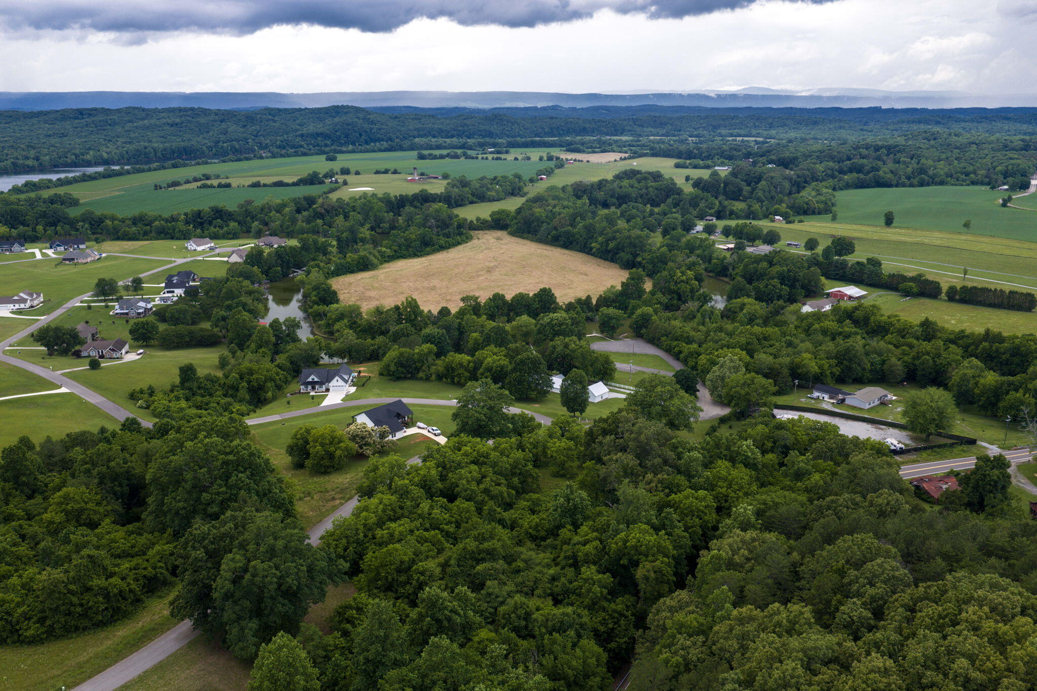 Lot 4 Espalier Drive Decatur, TN 37322 - Photo 5 of 10 15-web-or-mls-DJI_20260527145535_0902_D-