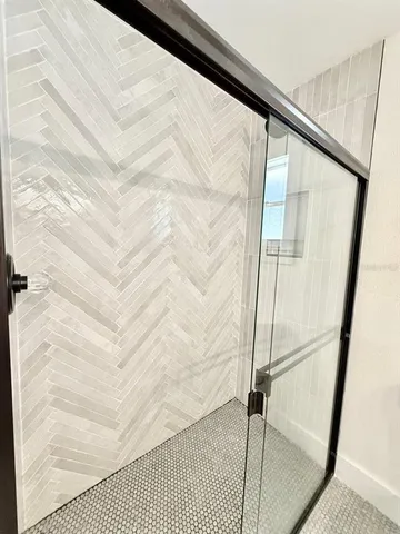 $3,150 | 15611 Walden Avenue, Tampa, FL 33618