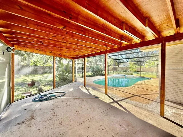 $3,150 | 15611 Walden Avenue, Tampa, FL 33618