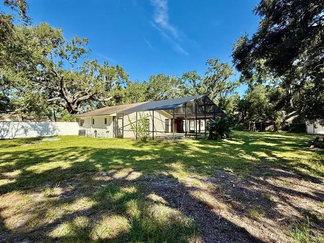 $3,150 | 15611 Walden Avenue, Tampa, FL 33618