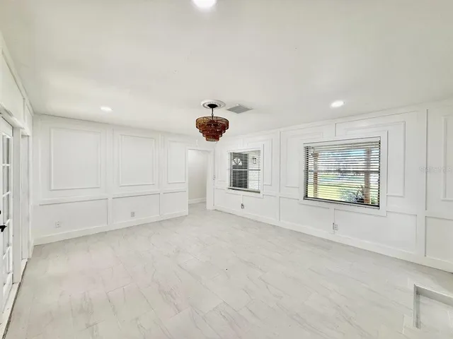 $3,150 | 15611 Walden Avenue, Tampa, FL 33618