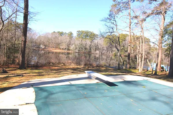 a view of outdoor space