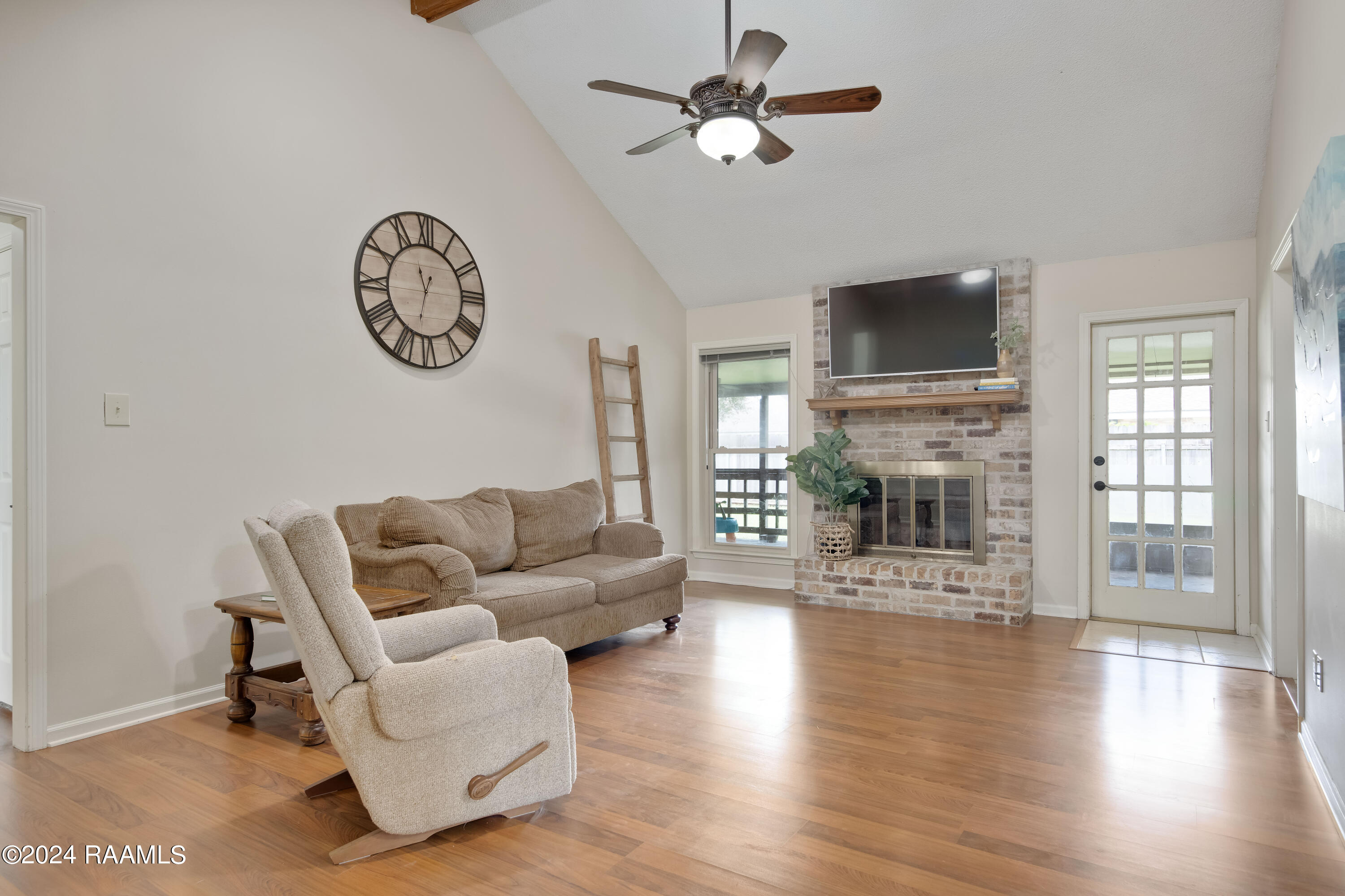403 Ravine Run Drive Lafayette, LA 70506 - Photo 3 of 20 Gallery Image 3