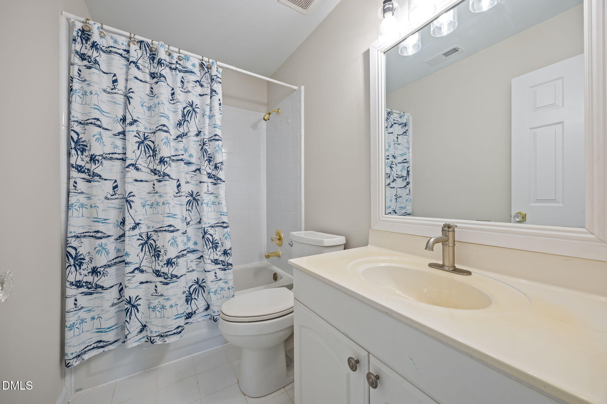 4225 Worley Drive Raleigh, NC 27613 - Photo 32 of 65 Hall Bath