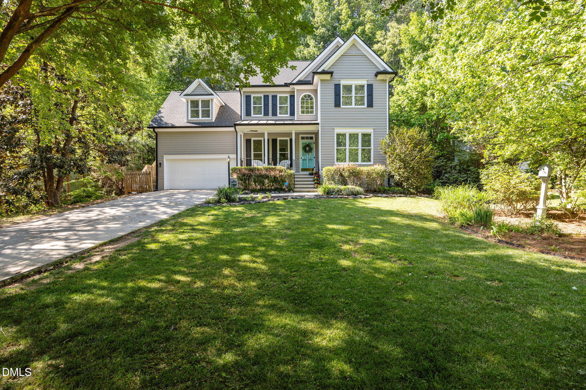 4225 Worley Drive Raleigh, NC 27613 - Photo 3 of 65 Expansive front lawn