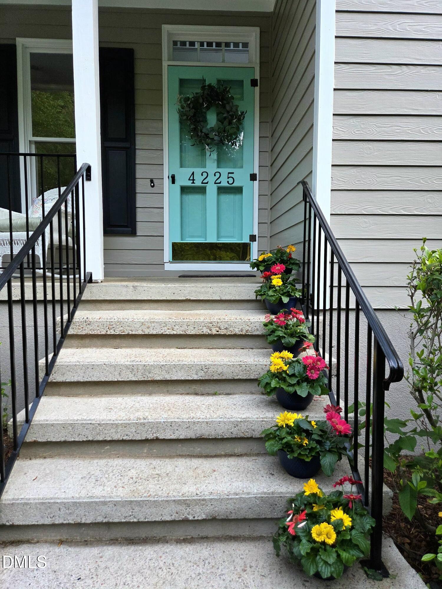 4225 Worley Drive Raleigh, NC 27613 - Photo 4 of 65 Front steps