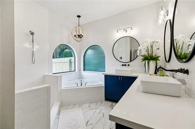 $1,025,000 | 4 North Azalea Drive, Covington, LA 70433