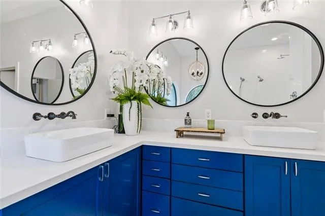 $1,025,000 | 4 North Azalea Drive, Covington, LA 70433