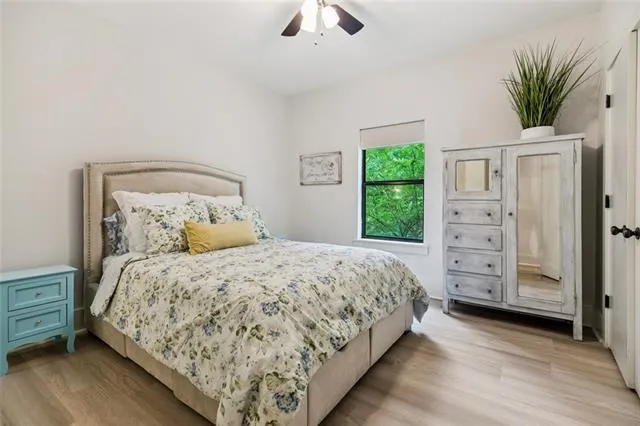 $1,025,000 | 4 North Azalea Drive, Covington, LA 70433