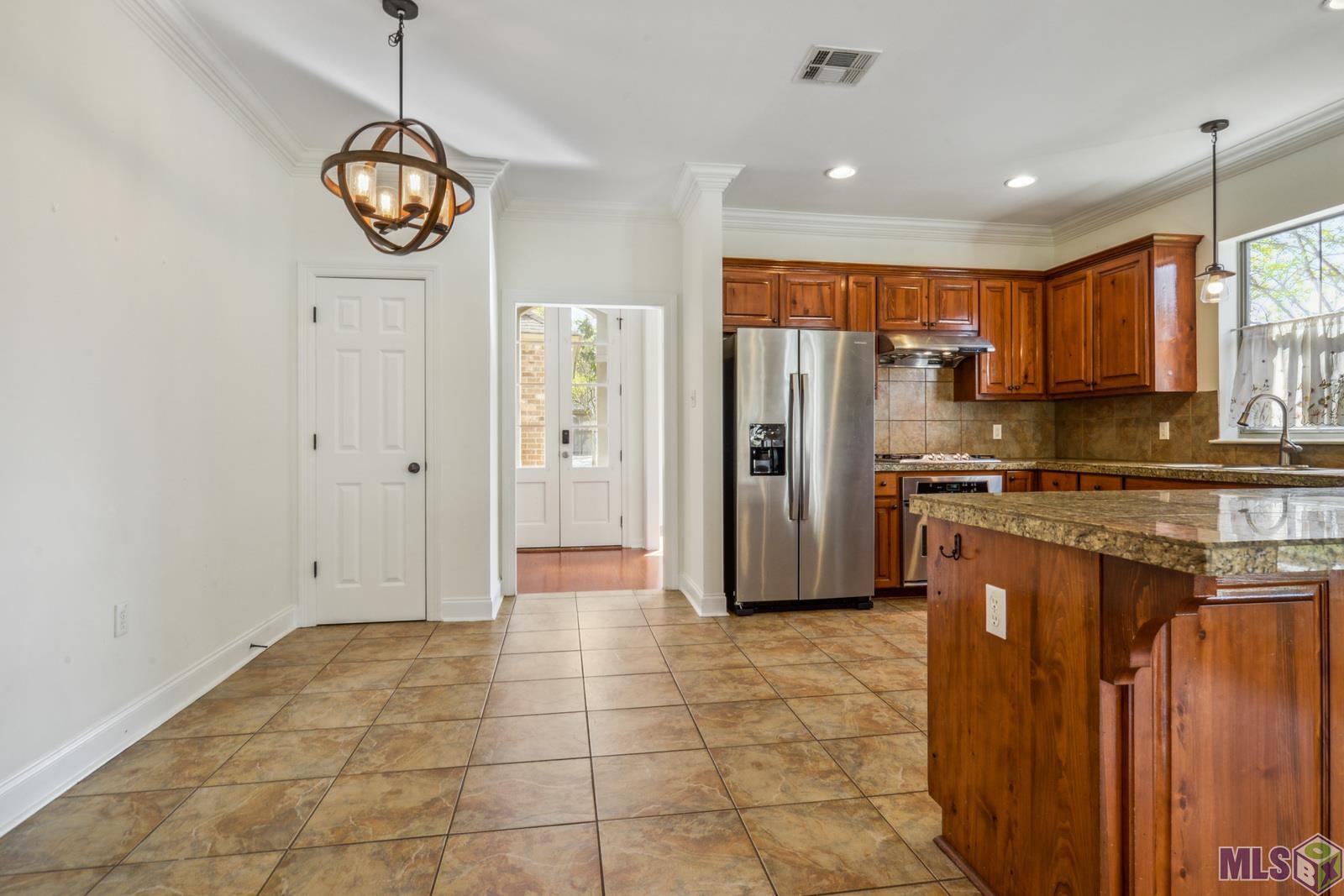 751 Hudson's Way Baton Rouge, LA 70810 - Photo 4 of 20 Gallery Image 4