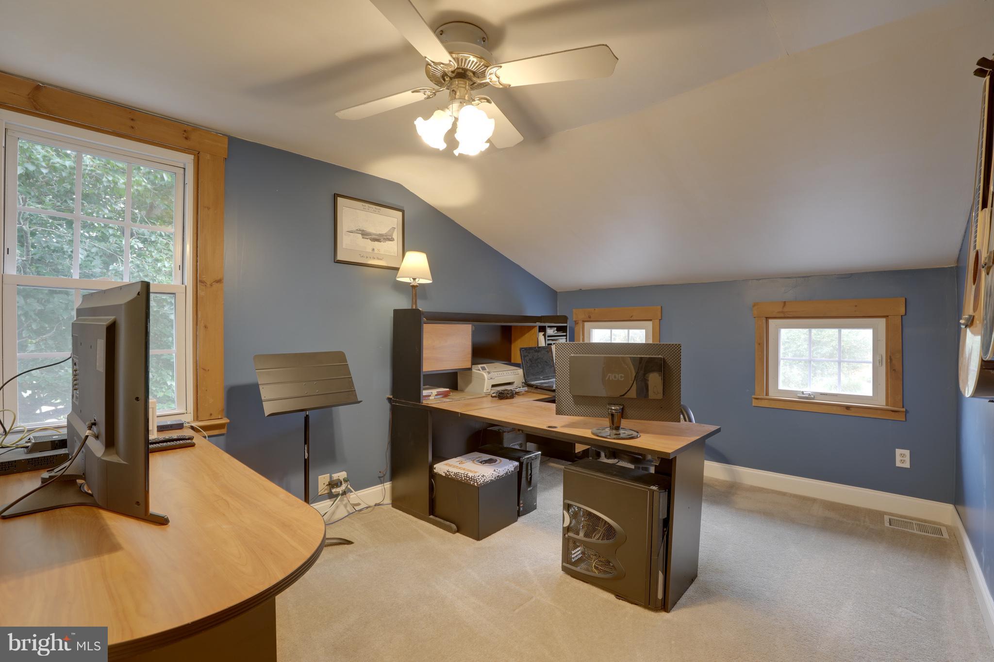161 Park Road Pasadena, MD 21122 - Photo 22 of 30 Bedroom