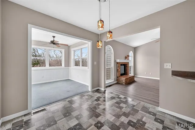 $260,000 | 613 Meadowview Court, Warrenton, MO 63383