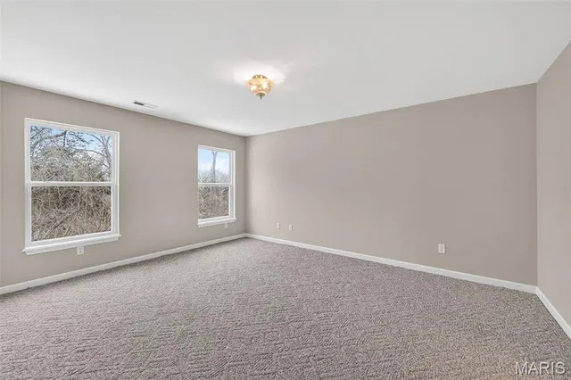 $260,000 | 613 Meadowview Court, Warrenton, MO 63383