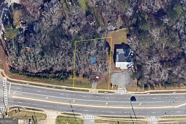 a view of a building entrance