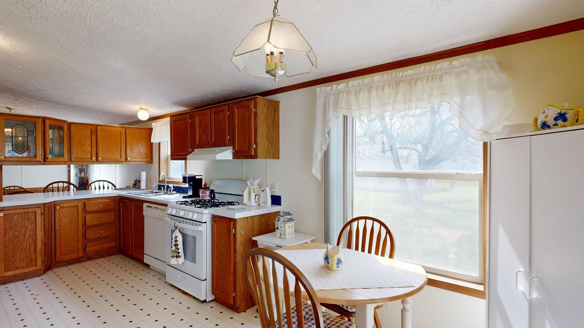 2437 Bingham Road Clio, MI 48420 - Photo 14 of 45