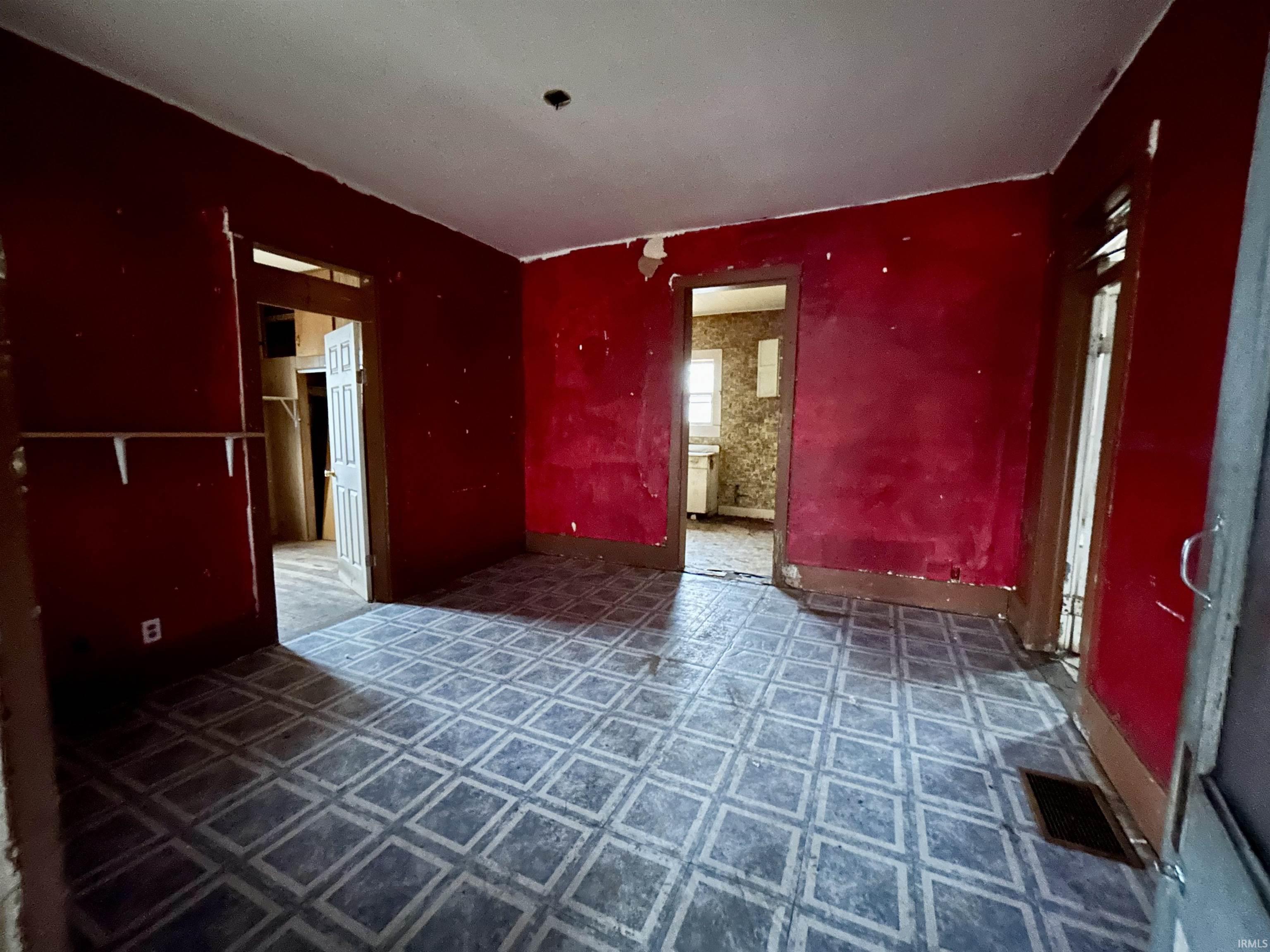 205 High Street North Manchester, IN 46962 - Photo 4 of 17