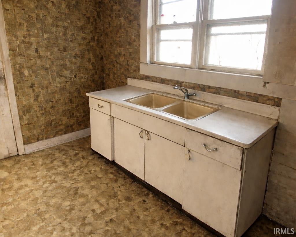 205 High Street North Manchester, IN 46962 - Photo 5 of 17