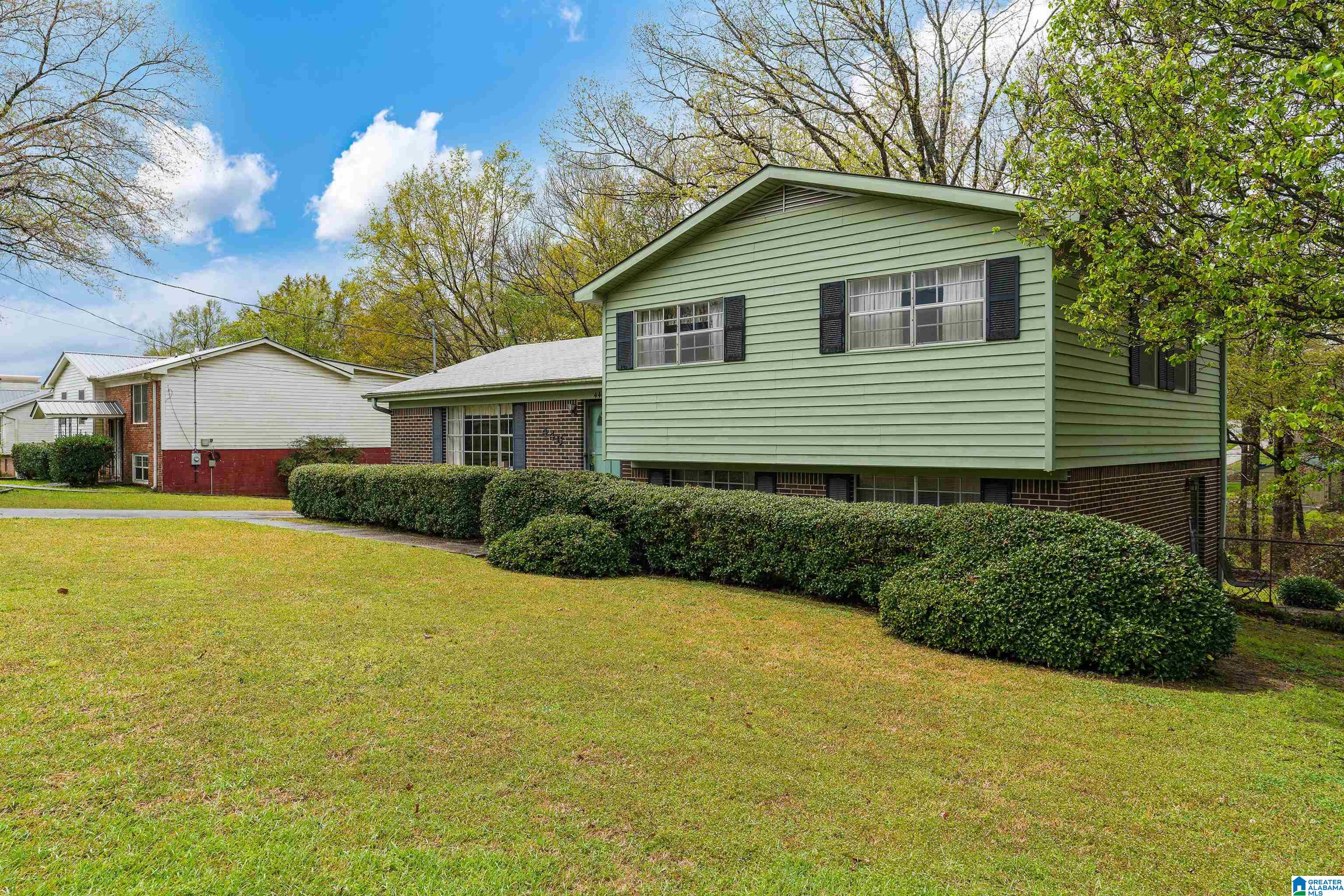 446 12th Street Southwest Alabaster, AL 35007 - Photo 3 of 26