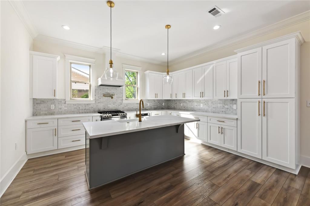10511 Salem Street River Ridge, LA 70123 - Photo 8 of 27 Gallery Image 8