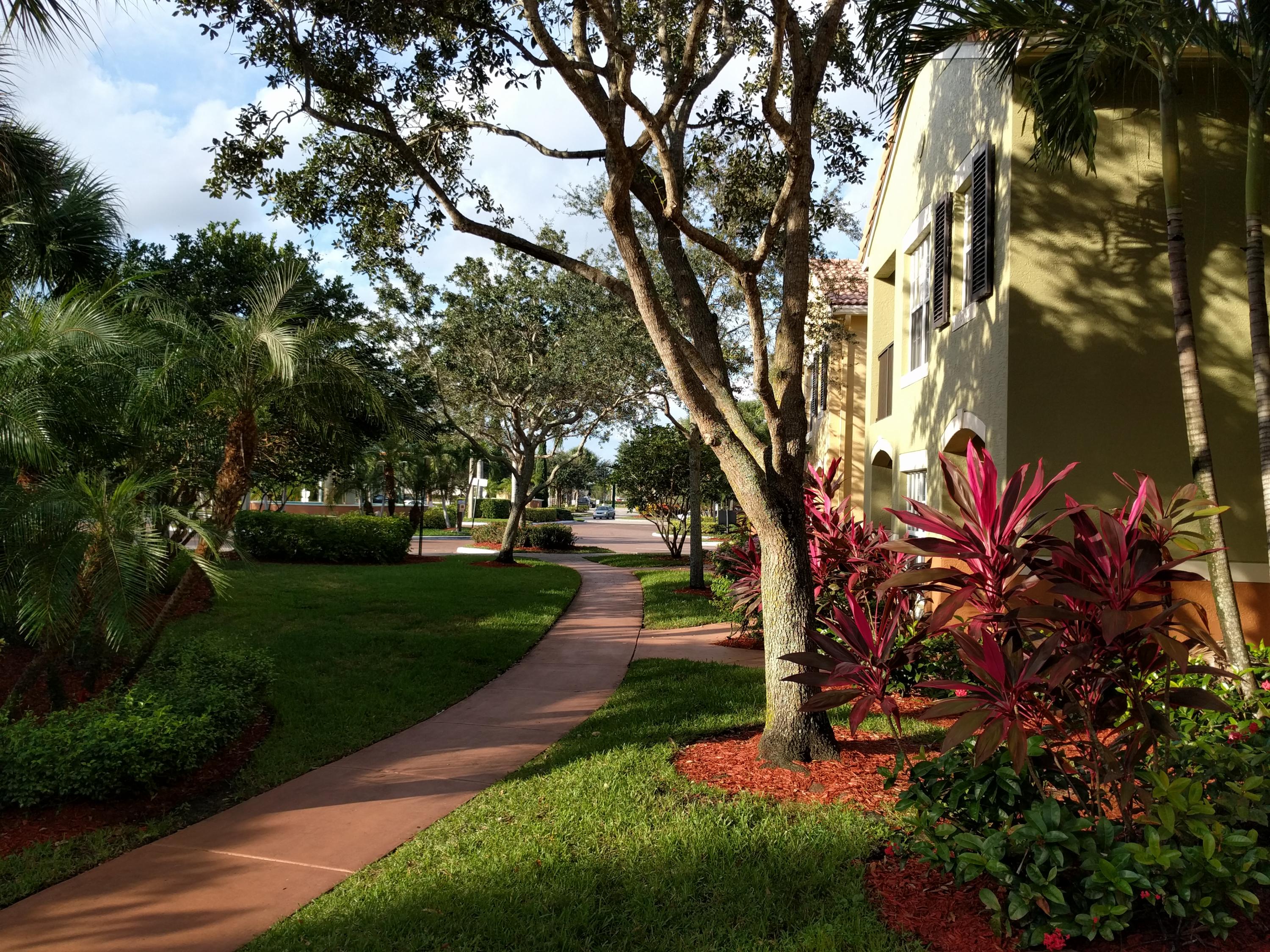 10372 Fox Trail Road South, Unit 613 Royal Palm Beach, FL 33411 - Photo 10 of 17 IMG_20151217_154215