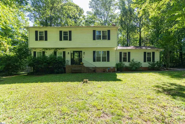 $345,000 | 164 Chestnut Lake Drive, Inman, SC 29349