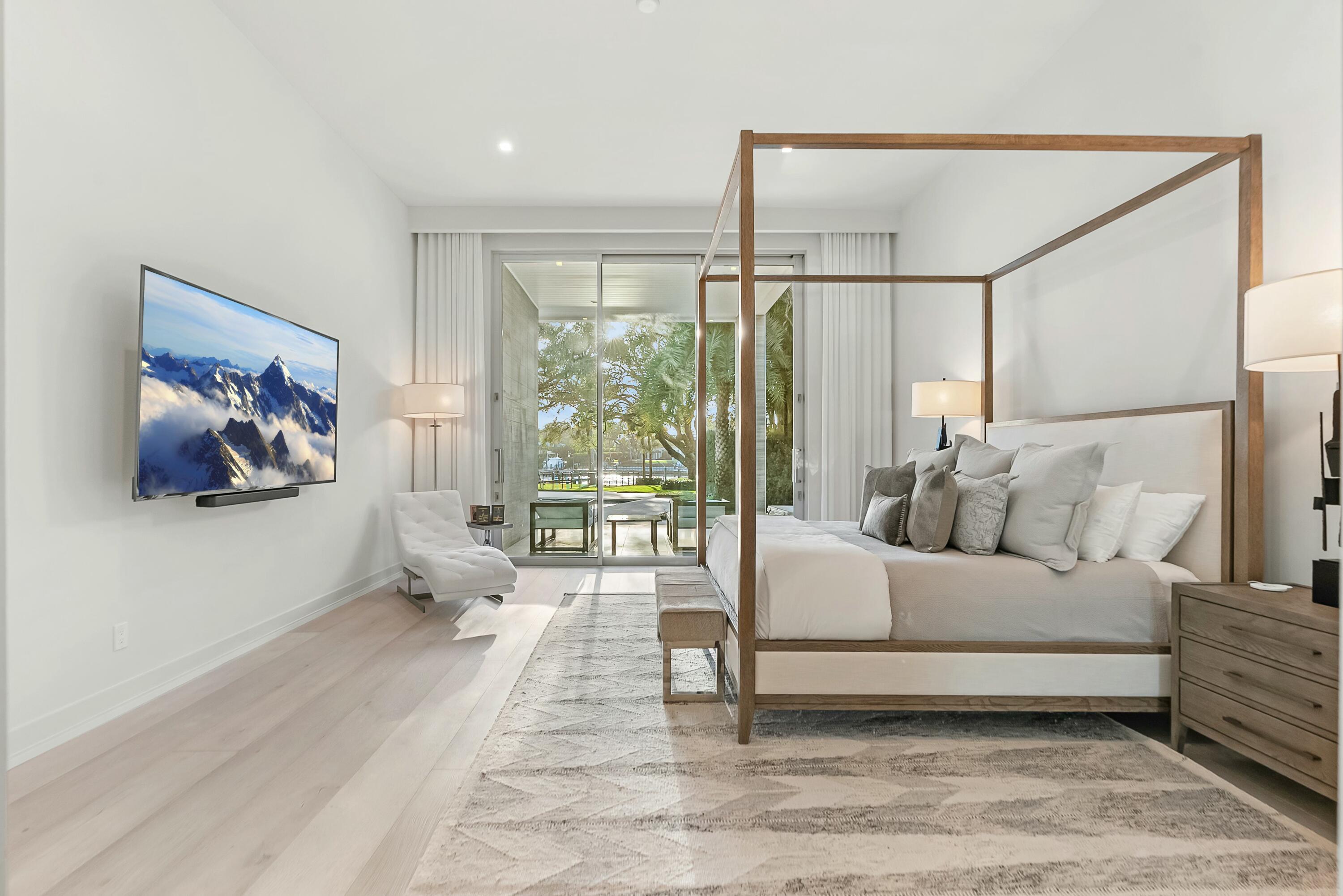 2162 Radnor Road North Palm Beach, FL 33408 - Photo 17 of 81 tempImageQOQjeK