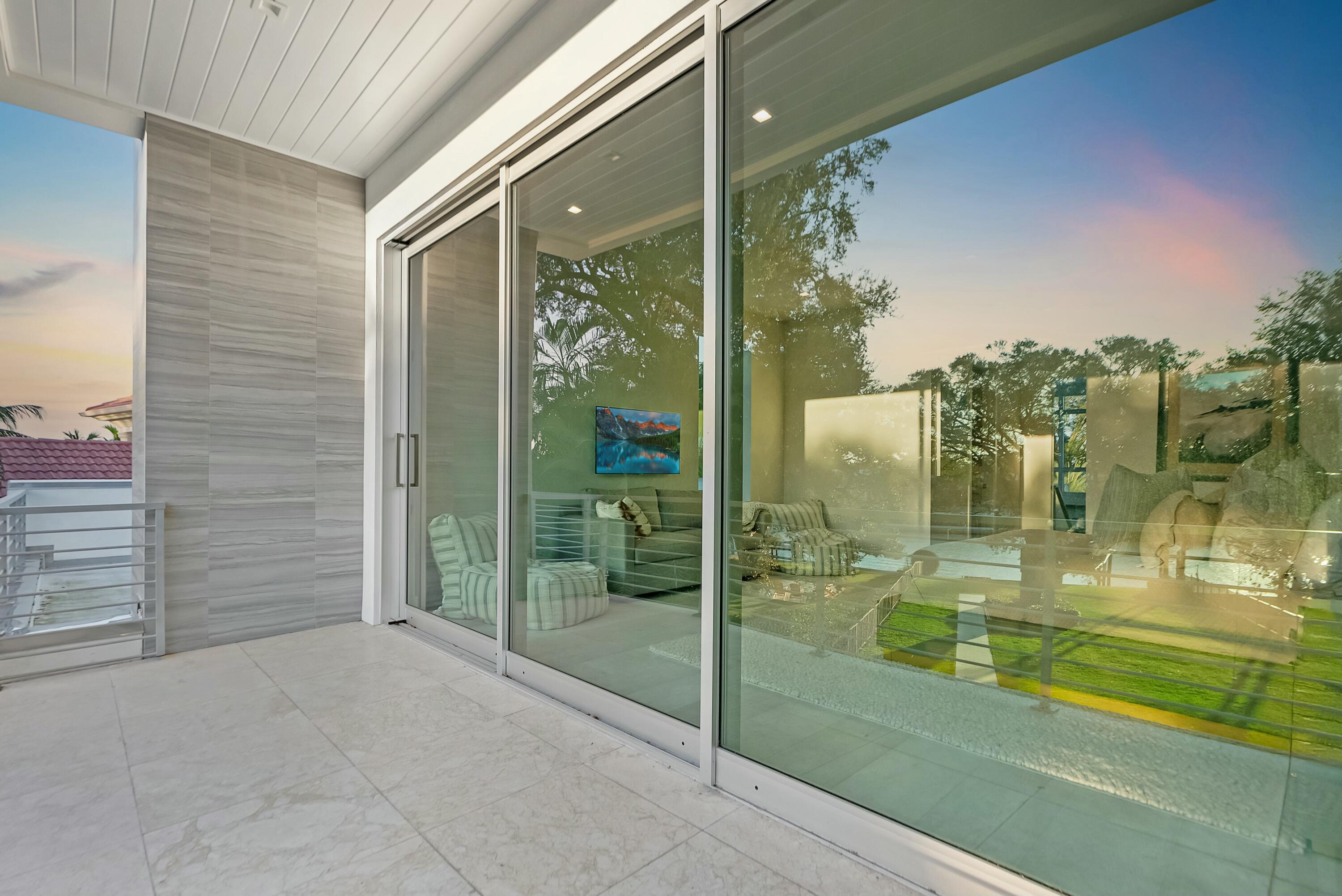 2162 Radnor Road North Palm Beach, FL 33408 - Photo 38 of 81 tempImageneHeNu