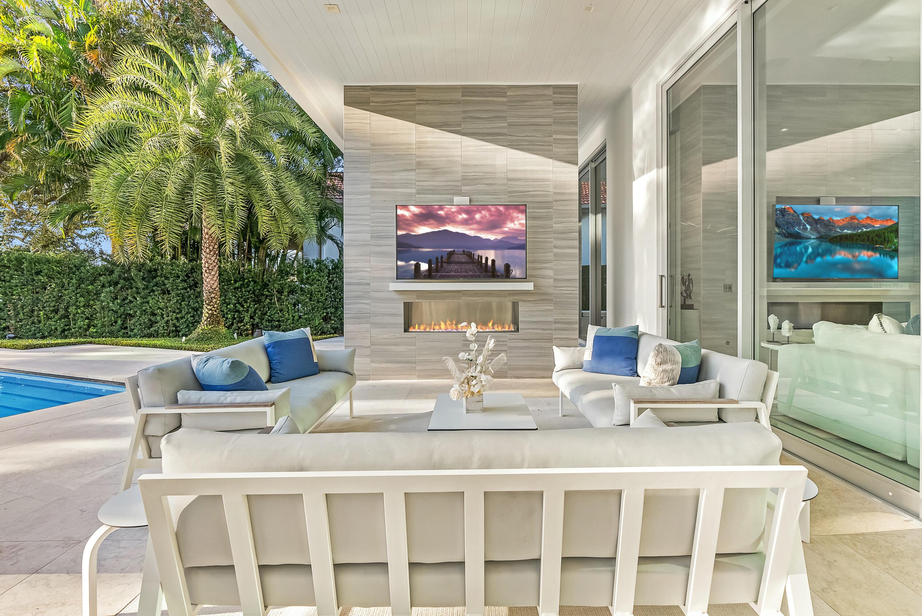 2162 Radnor Road North Palm Beach, FL 33408 - Photo 6 of 81 tempImageLWQSDN