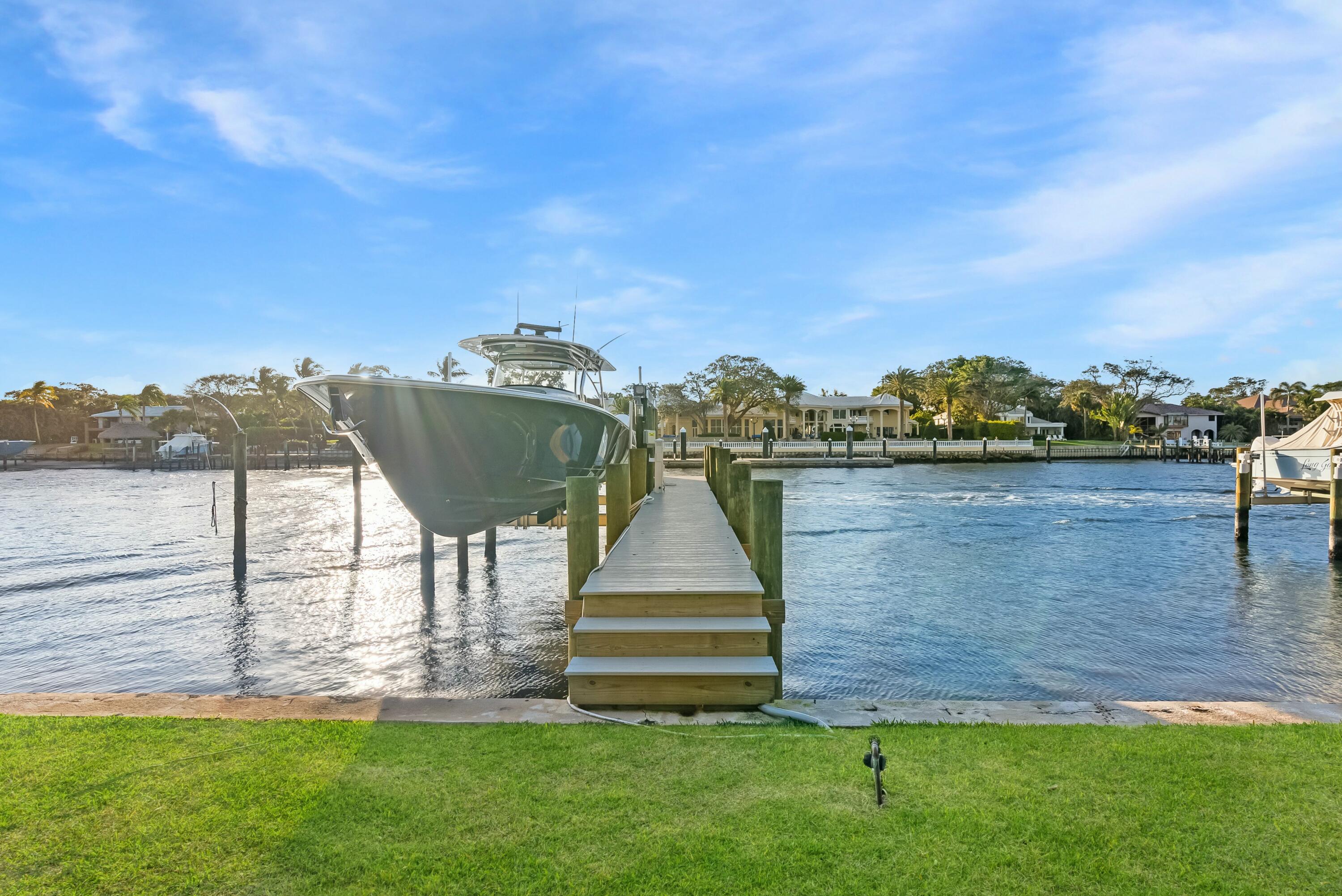 2162 Radnor Road North Palm Beach, FL 33408 - Photo 65 of 81 tempImagey54IJx