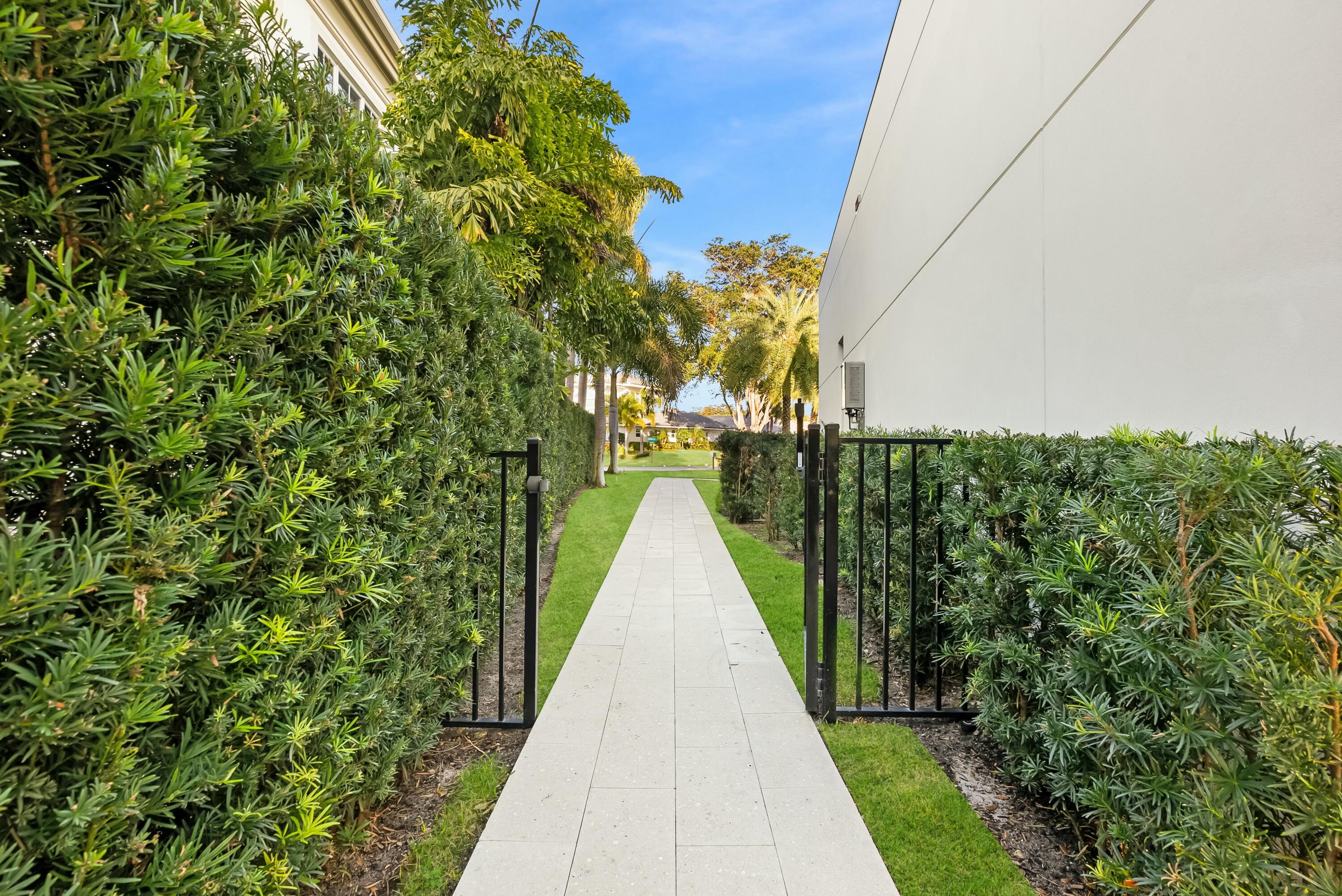 2162 Radnor Road North Palm Beach, FL 33408 - Photo 79 of 81 tempImageIMMv56