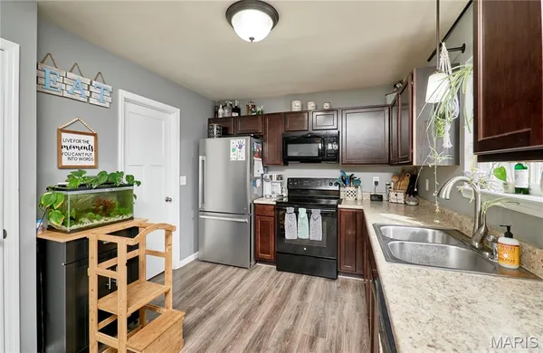 $324,900 | 340 Denali Drive, Troy, MO 63379